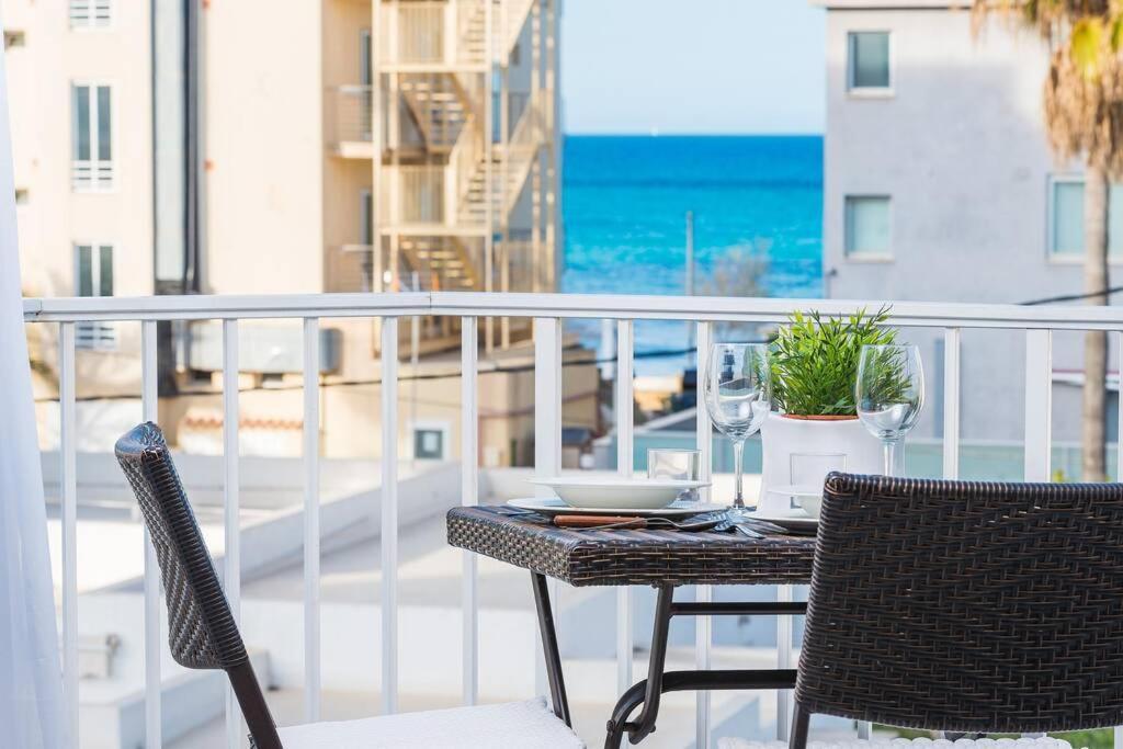 Cozy Apartment With Sea Views,Can Picafort 캔 피카폴트 외부 사진